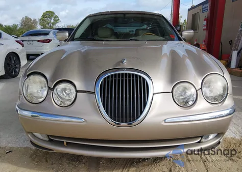 2000 Jaguar S-Type 4.0L V8 из США, поврежденный, VIN SAJDA01D1YGL67879
